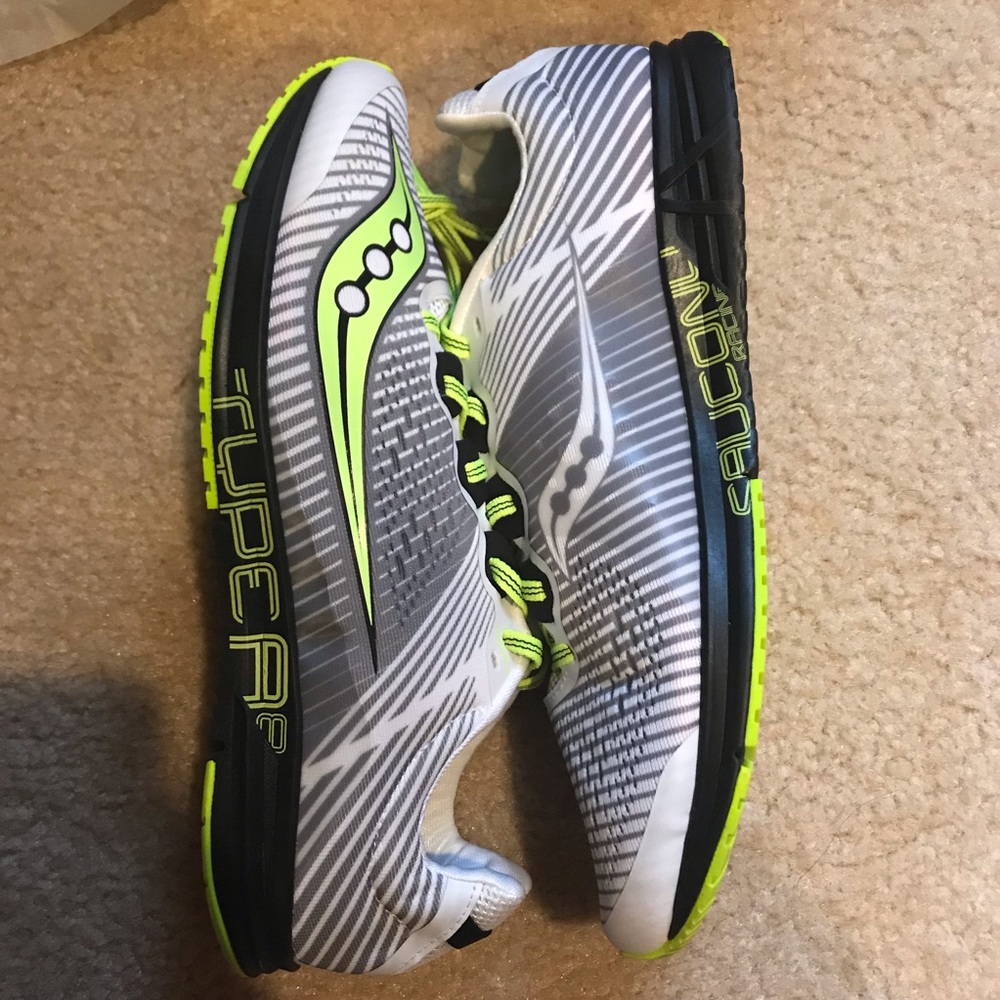 Saucony Mens Type A8 size 11 White/Black/Cotton